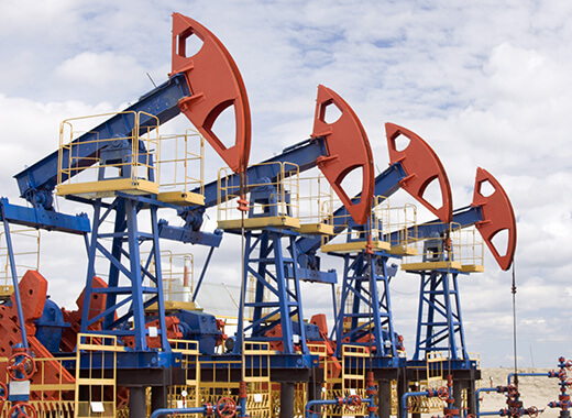 Oilfield gas lifting
